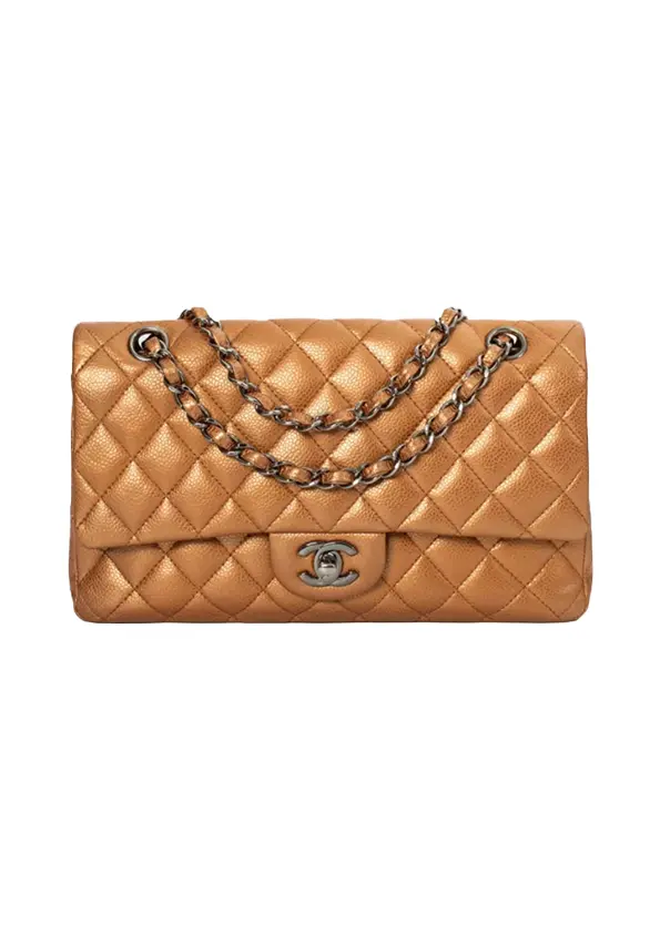 Chanel Timeless /Classic Medium bag in gold leather
